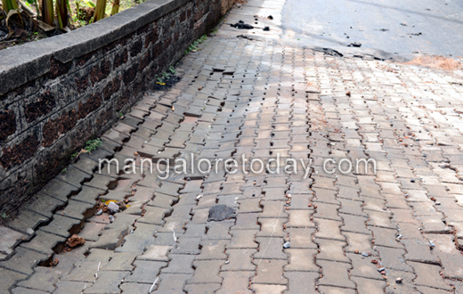 Bendoor road damage